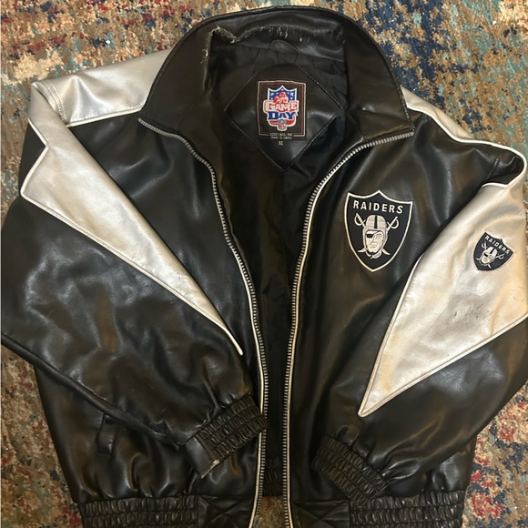 Raiders vintage NFL jacket size XL - Picture 10 of 10